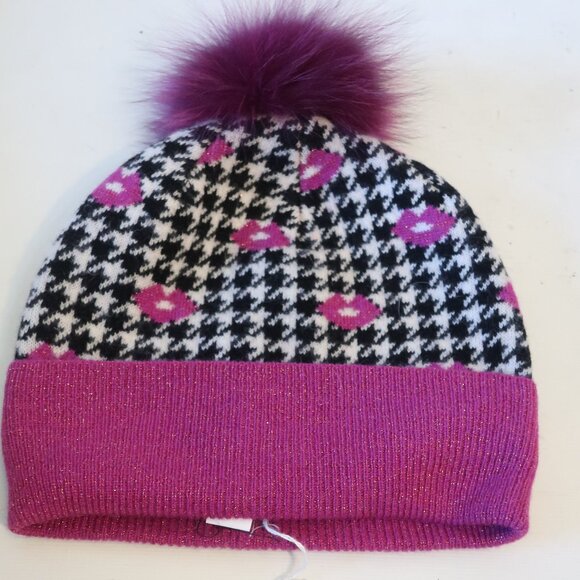 NWT Womens Tina Demel Purple, Black Houndstooth & Lips Beanie Hat W/Fox Fur Ball - Picture 1 of 3